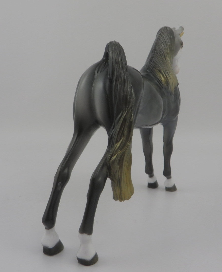 ANSLEM-OOAK DECO UNICORN-BY DAWN QUICK