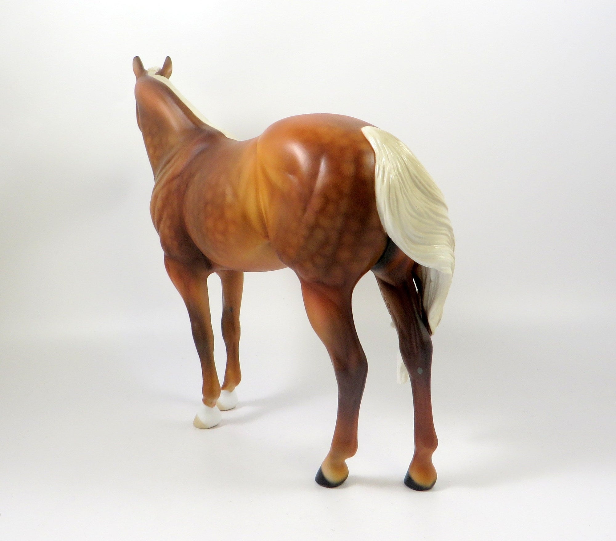 DUNCAN-OOAK CHESTNUT ISH MODEL HORSE EQ 19