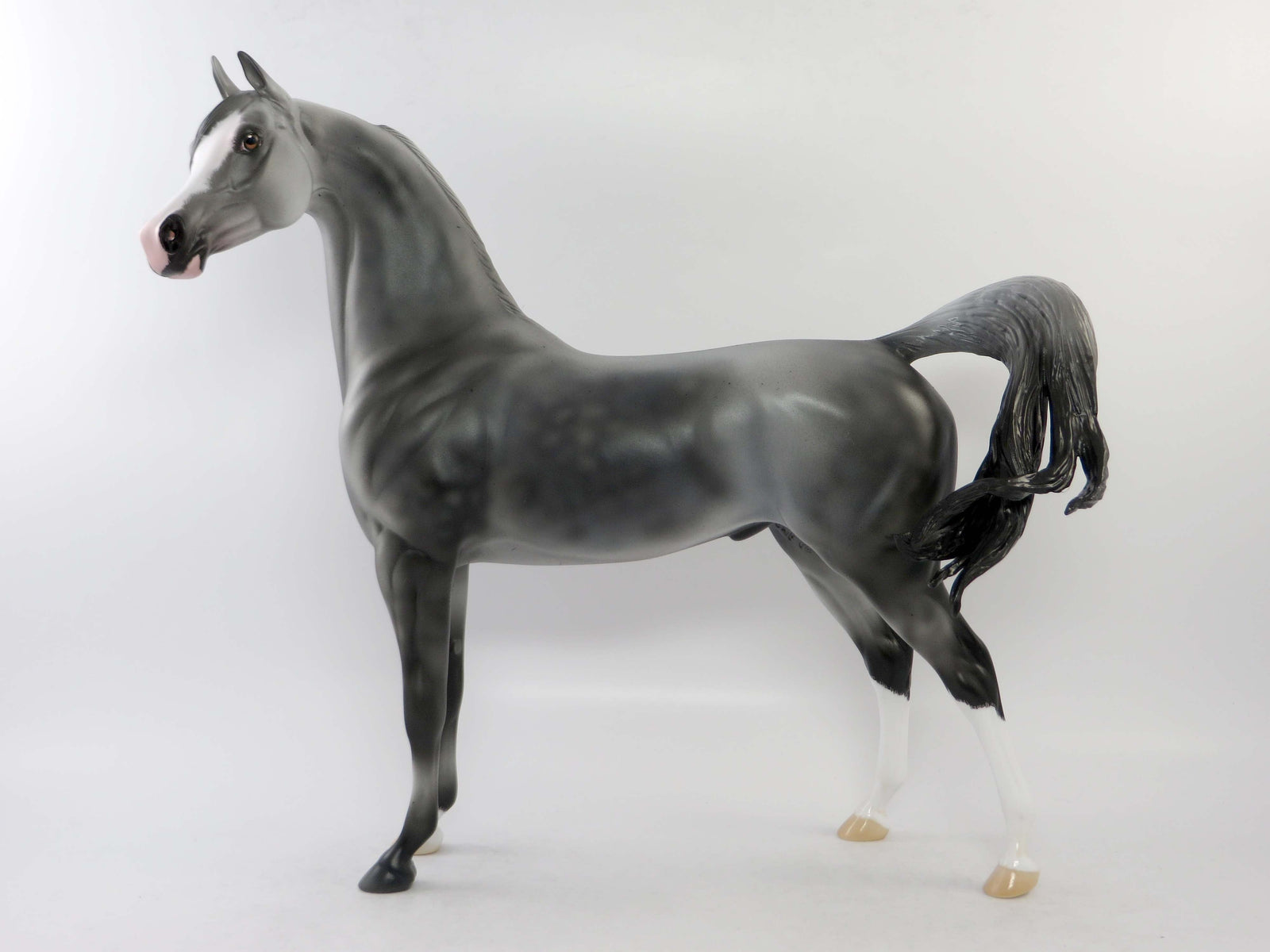 JAMIE-OOAK DAPPLE GREY ARABIAN MODEL HORSE BY DAWN QUICK EQ 2018