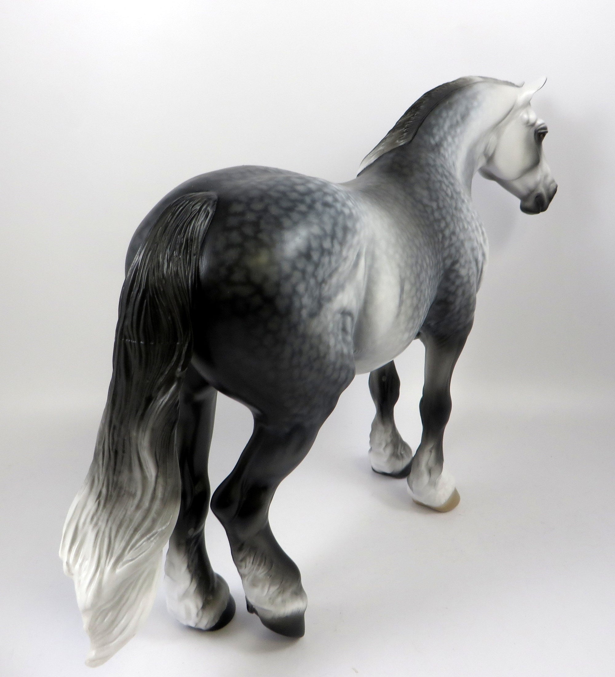PARK-OOAK STAR DAPPLE GREY HEAVY DRAFT MARE BY AUDREY DIXON 8/14/19