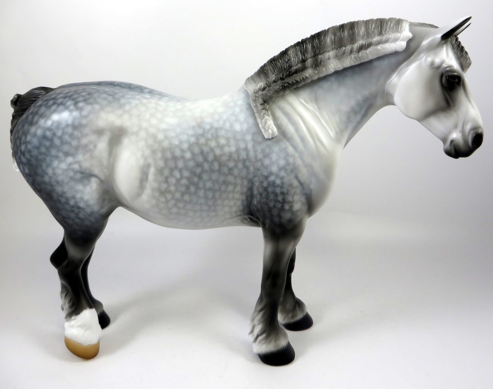 PEBBLE BEACH-OOAK STAR DAPPLE GREY HEAVY DRAFT MARE MODEL HORSE 8/14/19