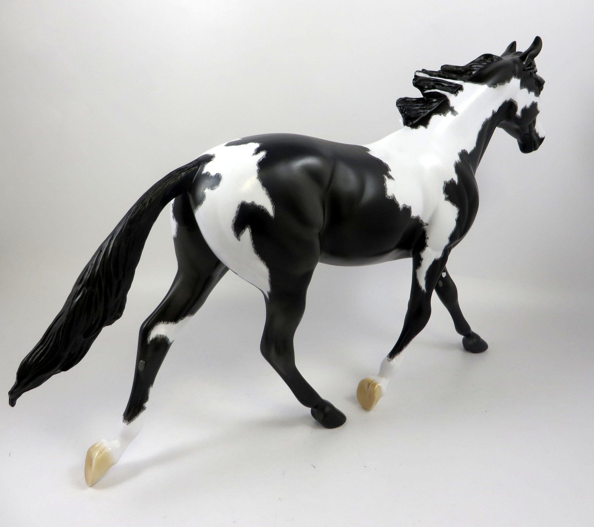 SINBAD-OOAK ETCHED BLACK PINTO PALOUSE MODEL HORSE 8/14/19