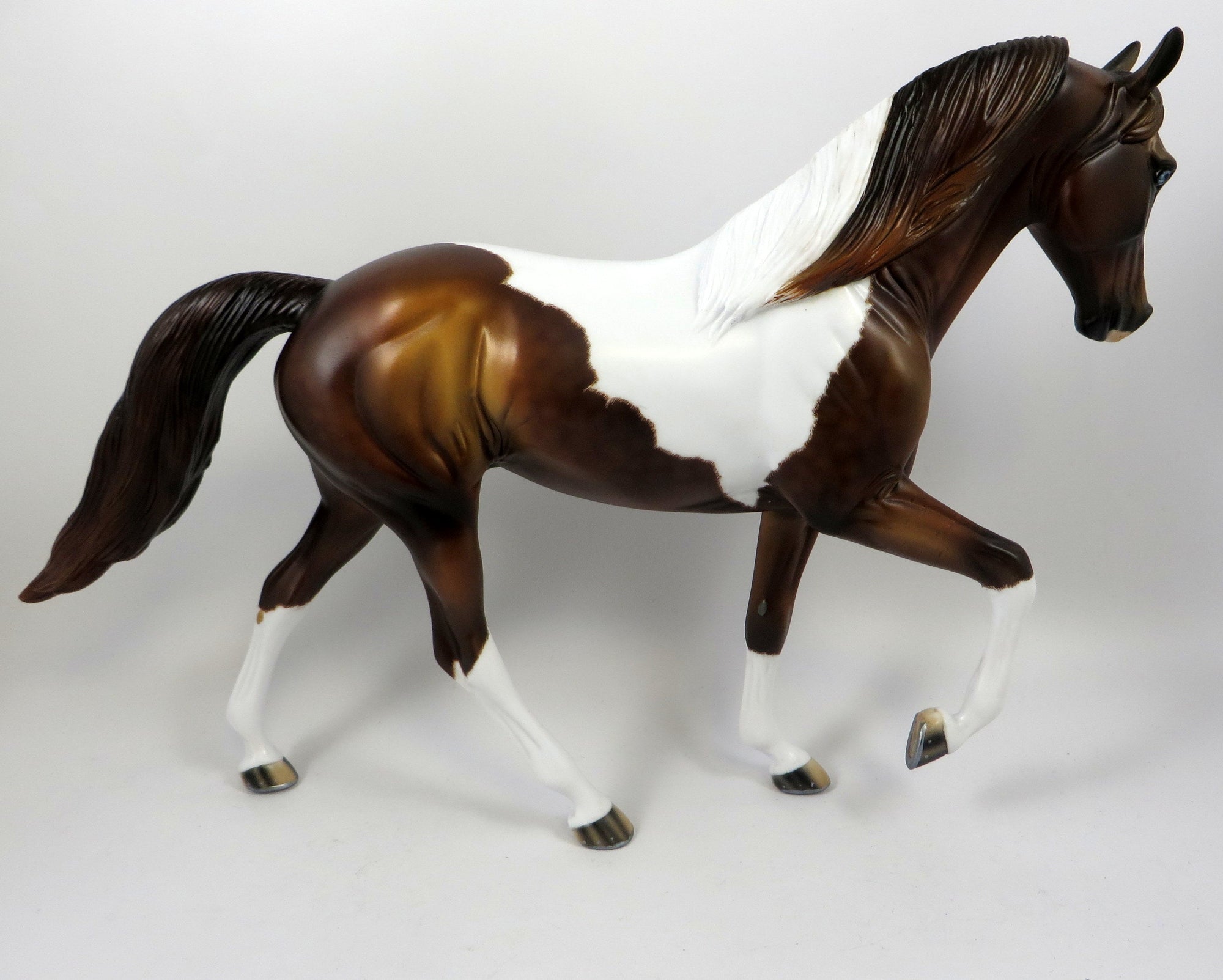 SINCE YOU&#39;VE BEEN GONE-OOAK ETCHED CHESTNUT PINTO TENNESSEE WALKER MODEL HORSE 8/14/19