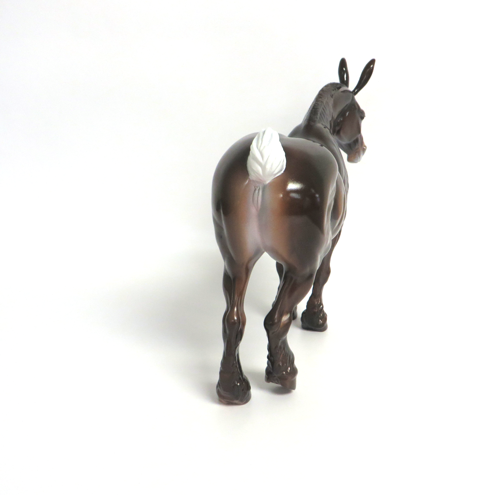 LADY GODIVA -- LE-9 CHOCOLATE BUNNY EASTER DECORATOR BY DAWN QUICK 4-1-19