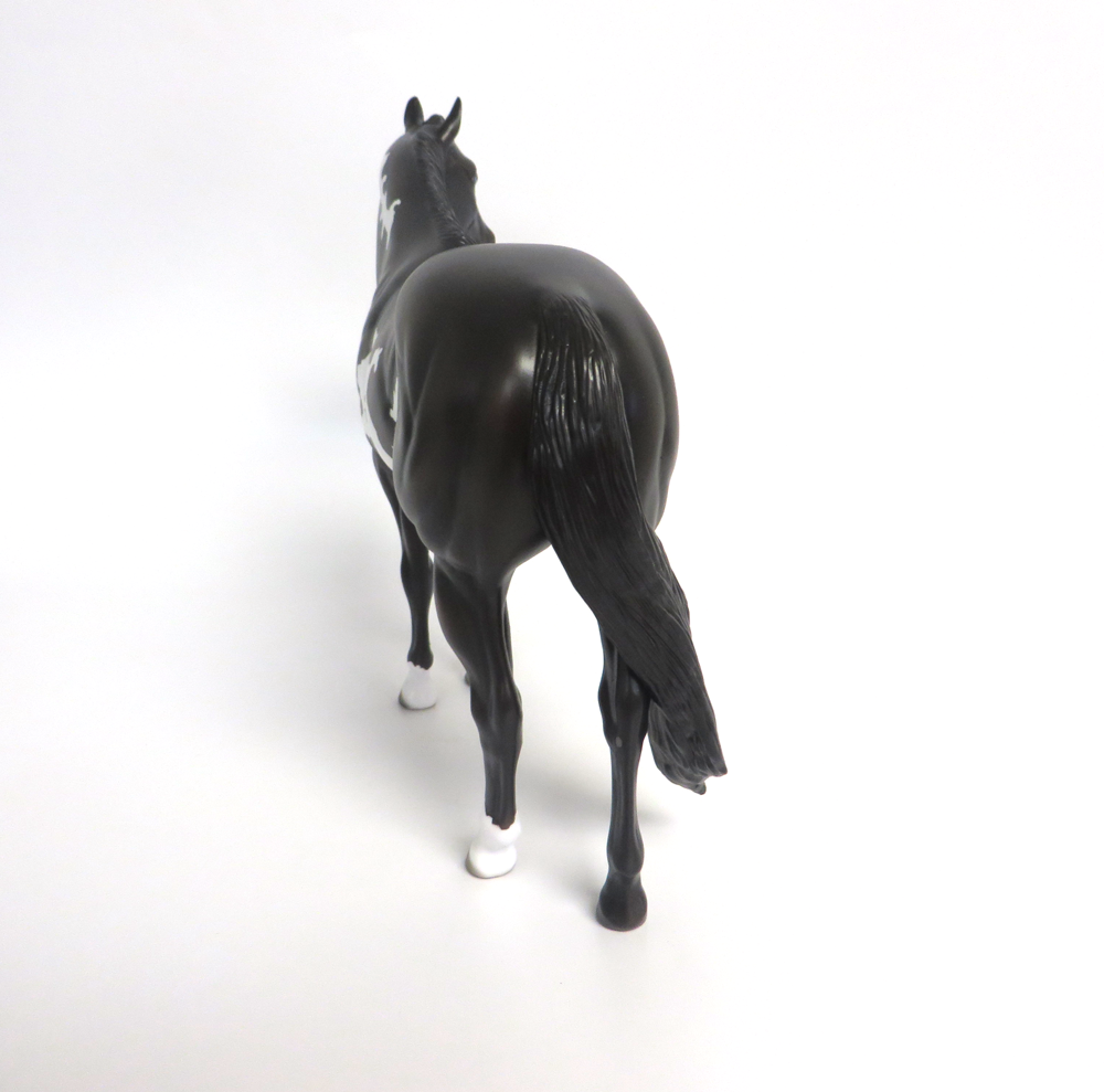 BLACK DIAMOND - LE-15 BLACK ISH BY MISSY FOX EA19 MW19