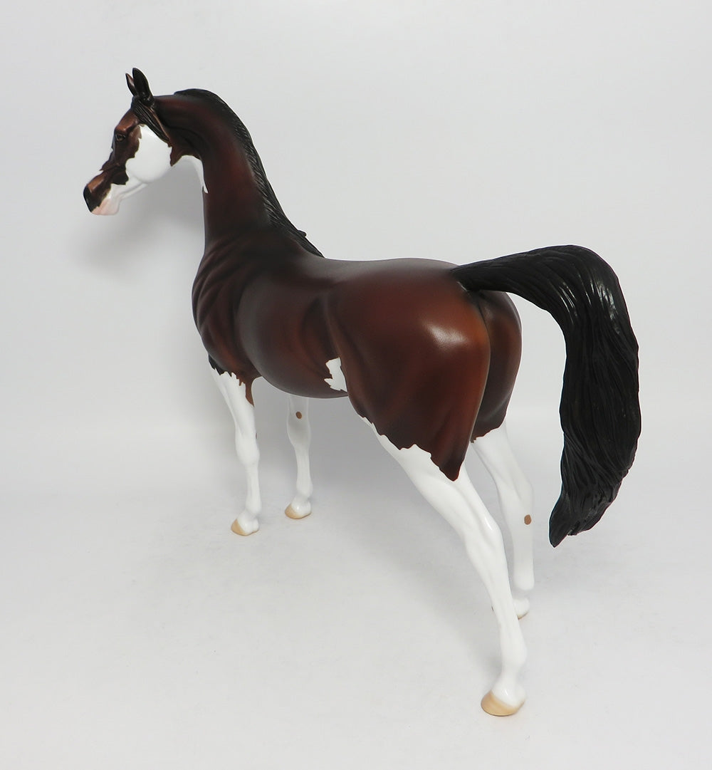 MILES OF MEMORIES-OOAK BAY PINTO ARABIAN MODEL HORSE 8/3/18