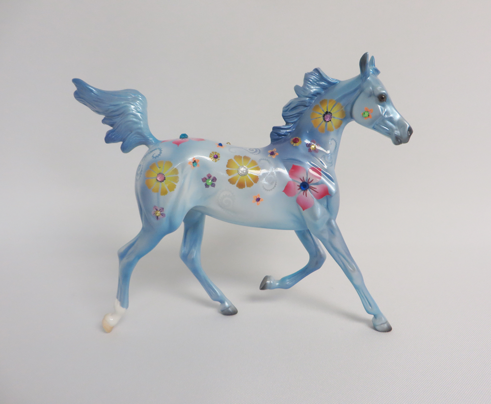 FLOWER BLOSSOM -- OOAK SPRING DECORATOR YEARLING BY DAWN QUICK 3-22-19