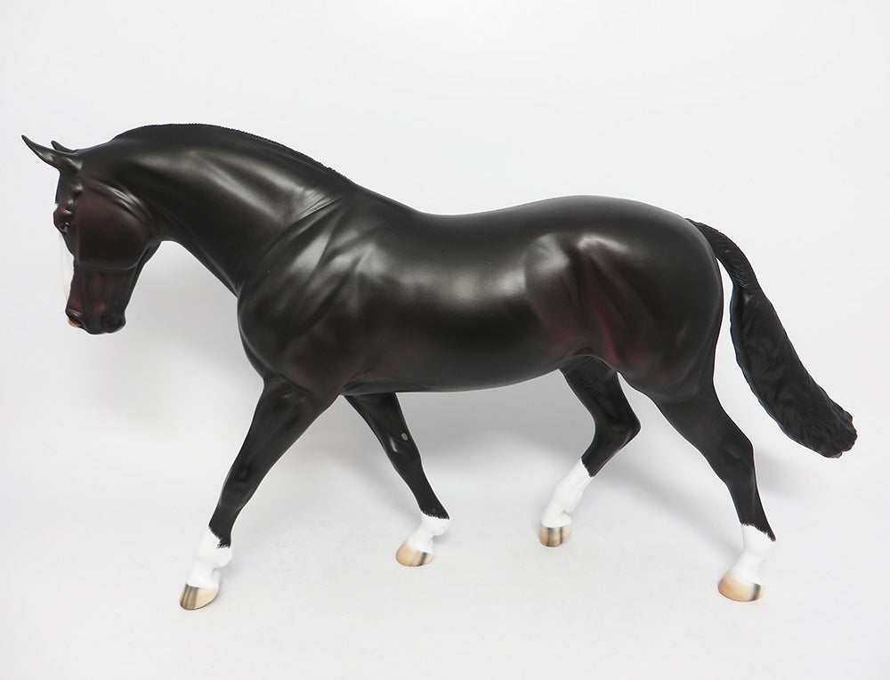 RUSH-OOAK DARK BAY IRISH DRAUGHT MODEL HORSE BY CARRIE KELLER EQ 2018