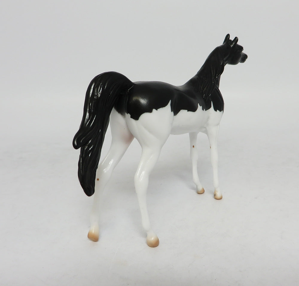 SUMMIT-LE-6 SPLASH ARABIAN CHIP MODEL HORSE 8/17/18