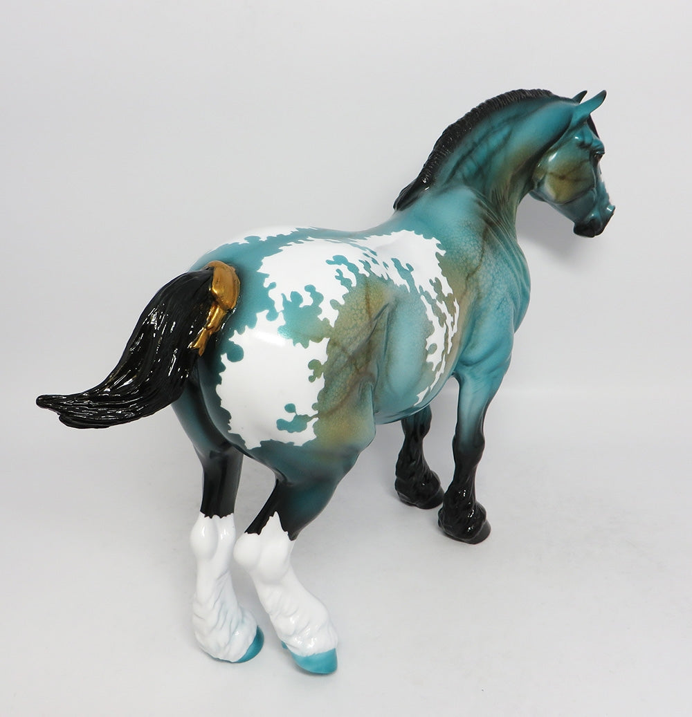 MARICOPA-OOAK CM TURQOUISE PAINT BUNNY HEAVY DRAFT MODEL HORSE EQ 2018