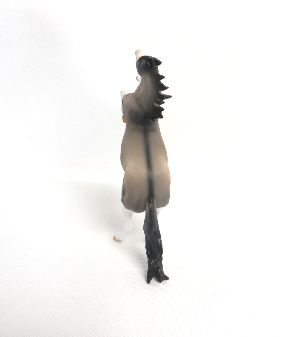 YAHA-OOAK GRULLA SPLASH REARING PEBBLE BY AUDREY DIXON 3/27/19