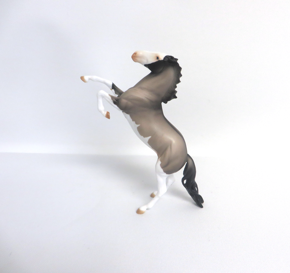 YAHA-OOAK GRULLA SPLASH REARING PEBBLE BY AUDREY DIXON 3/27/19