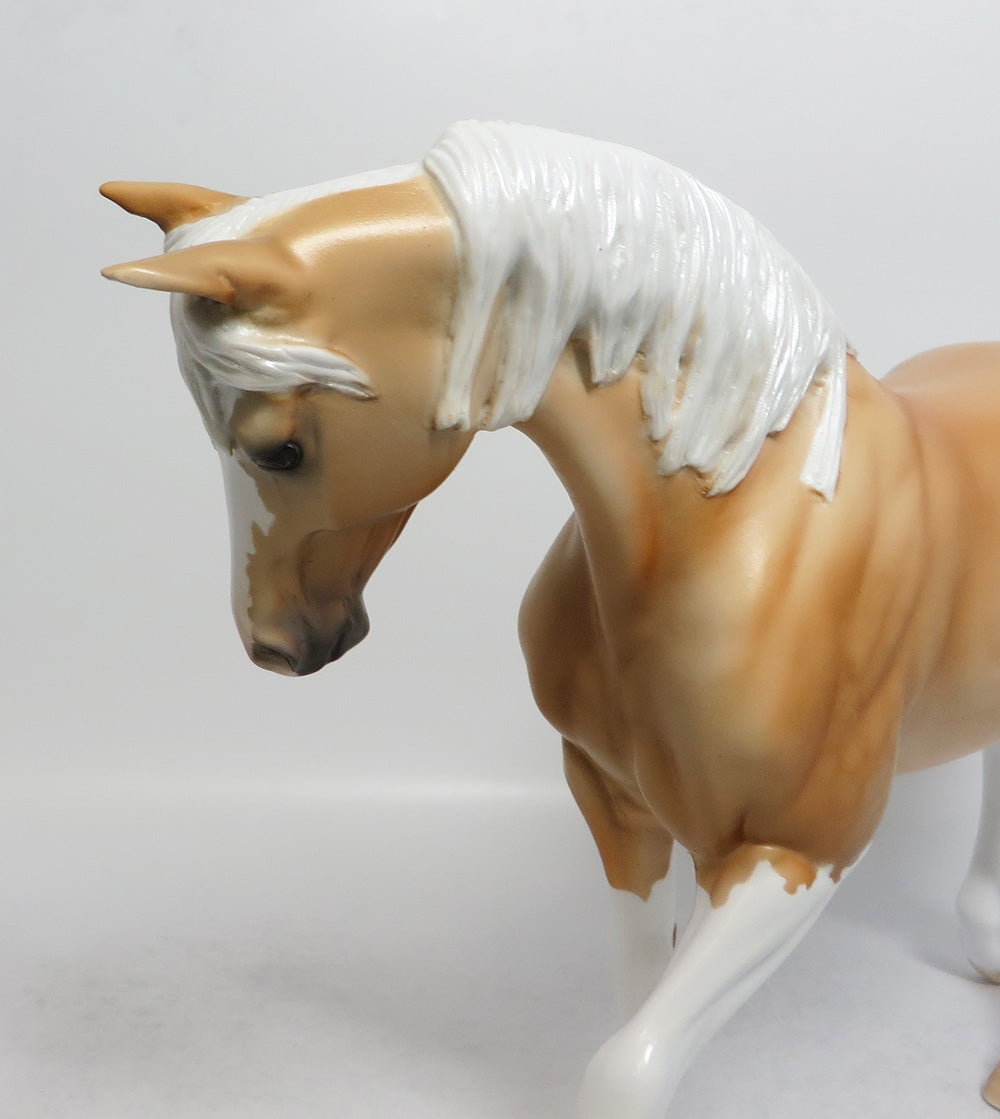 SNOWDONIA-OOAK PALOMINO PINTO THOROUGHBRED MODEL HORSE BY DAWN QUICK 7/23/18