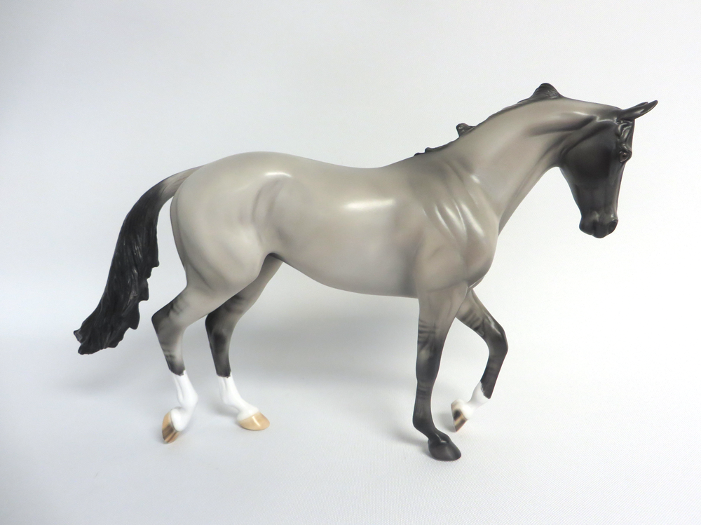 TOKYO -- OOAK GRULLA THOROUGHBRED BY JULIE KIEM MW19
