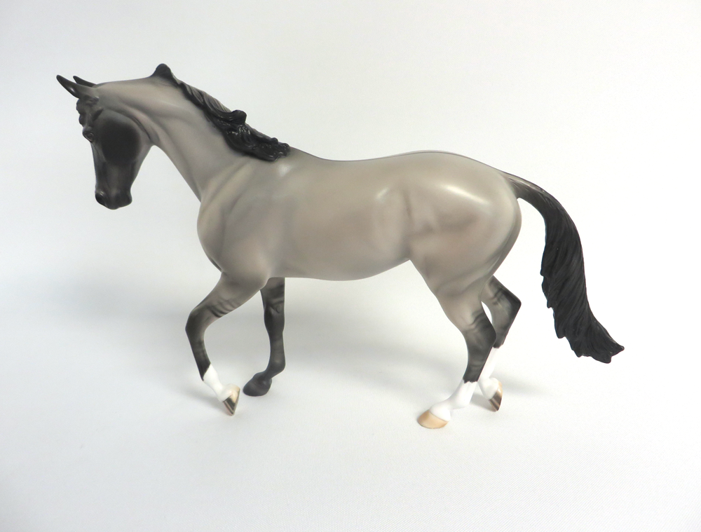 TOKYO -- OOAK GRULLA THOROUGHBRED BY JULIE KIEM MW19