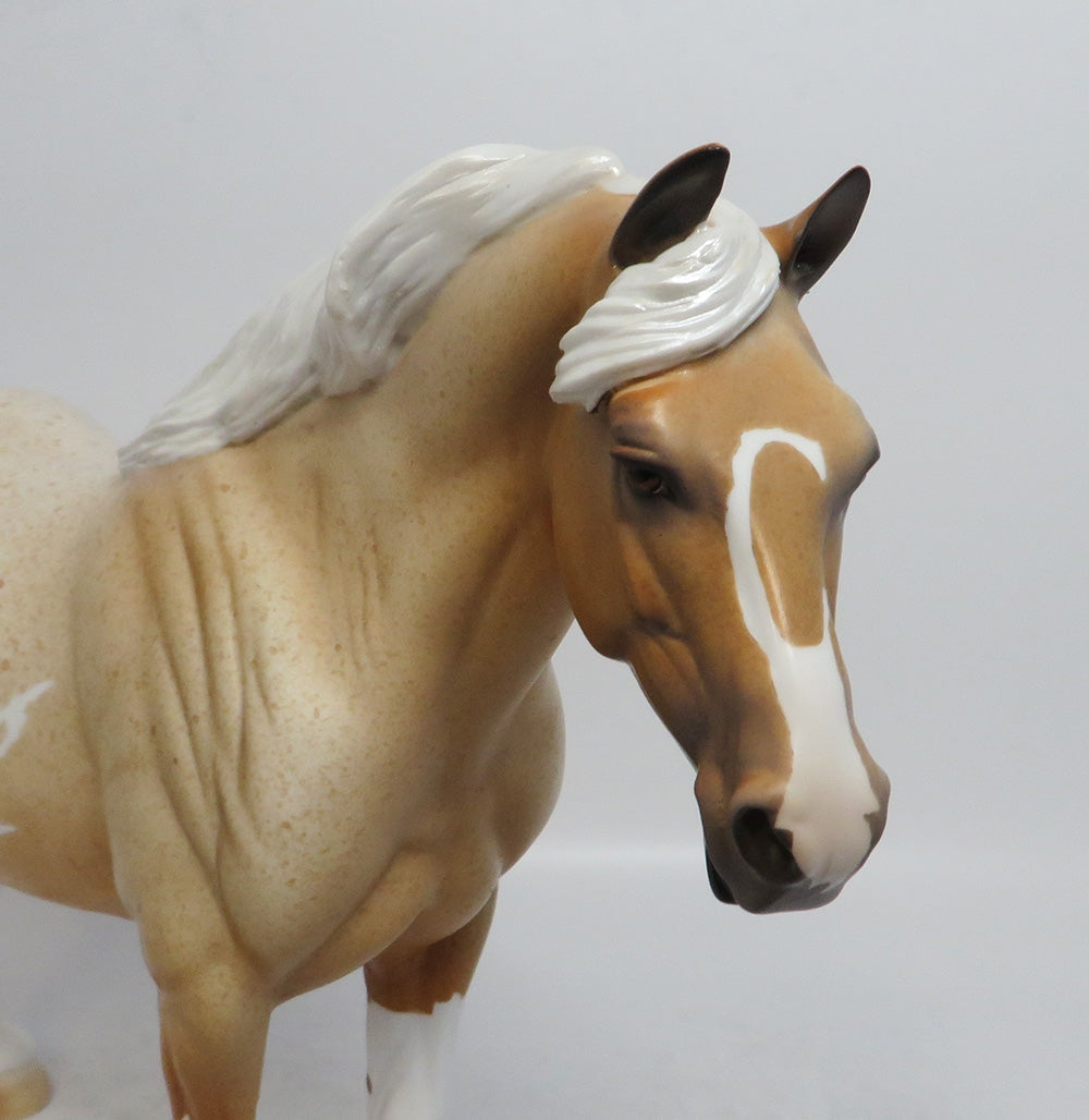 KEYHOLE-OOAK PALOMINO ROAN PINTO HEAVY DRAFT MARE MODEL HORSE 7/23/18