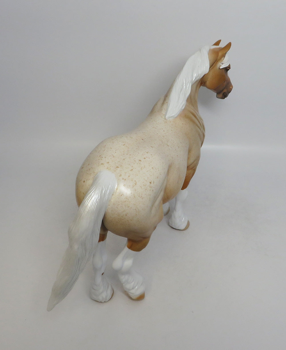 KEYHOLE-OOAK PALOMINO ROAN PINTO HEAVY DRAFT MARE MODEL HORSE 7/23/18