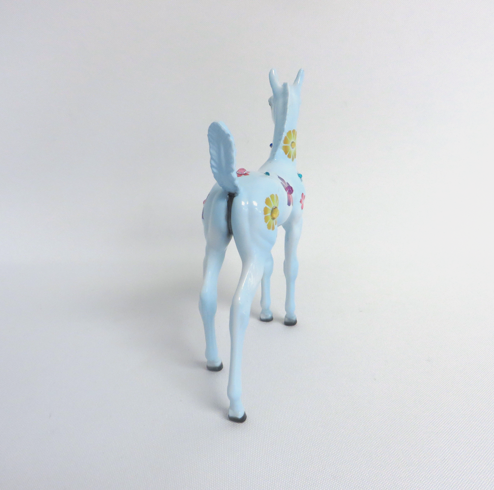 FORGET ME KNOT-OOAK BLUE FLORAL DECO ARABIAN FOAL MODEL HORSE 3/29/19