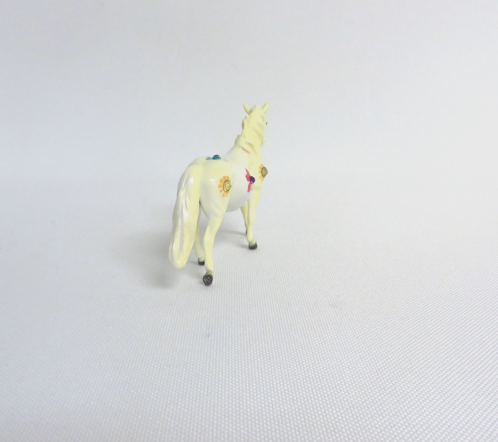 DAFFODIL-OOAK FLORAL PONY CHIP MODEL HORSE 3/29/19