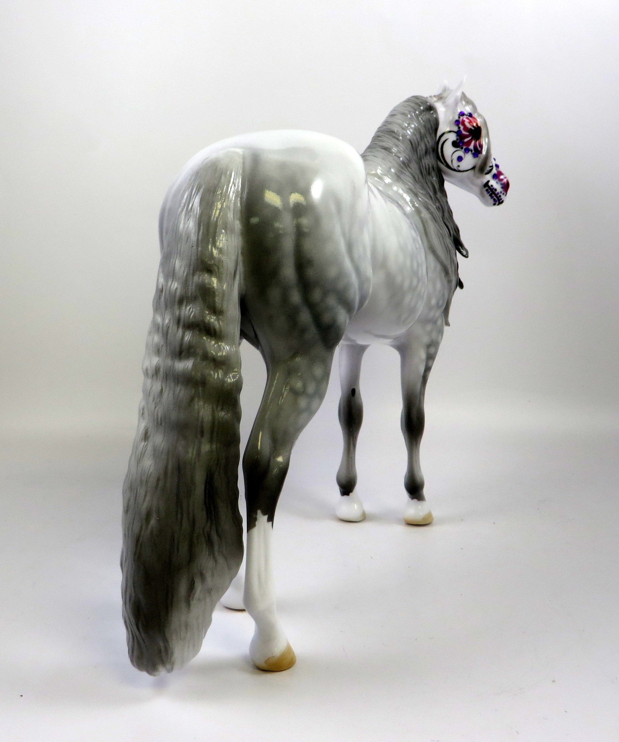 DIO DE MUERTOS-OOAK SUGAR SKULL ISH MODEL HORSE 8/23/19