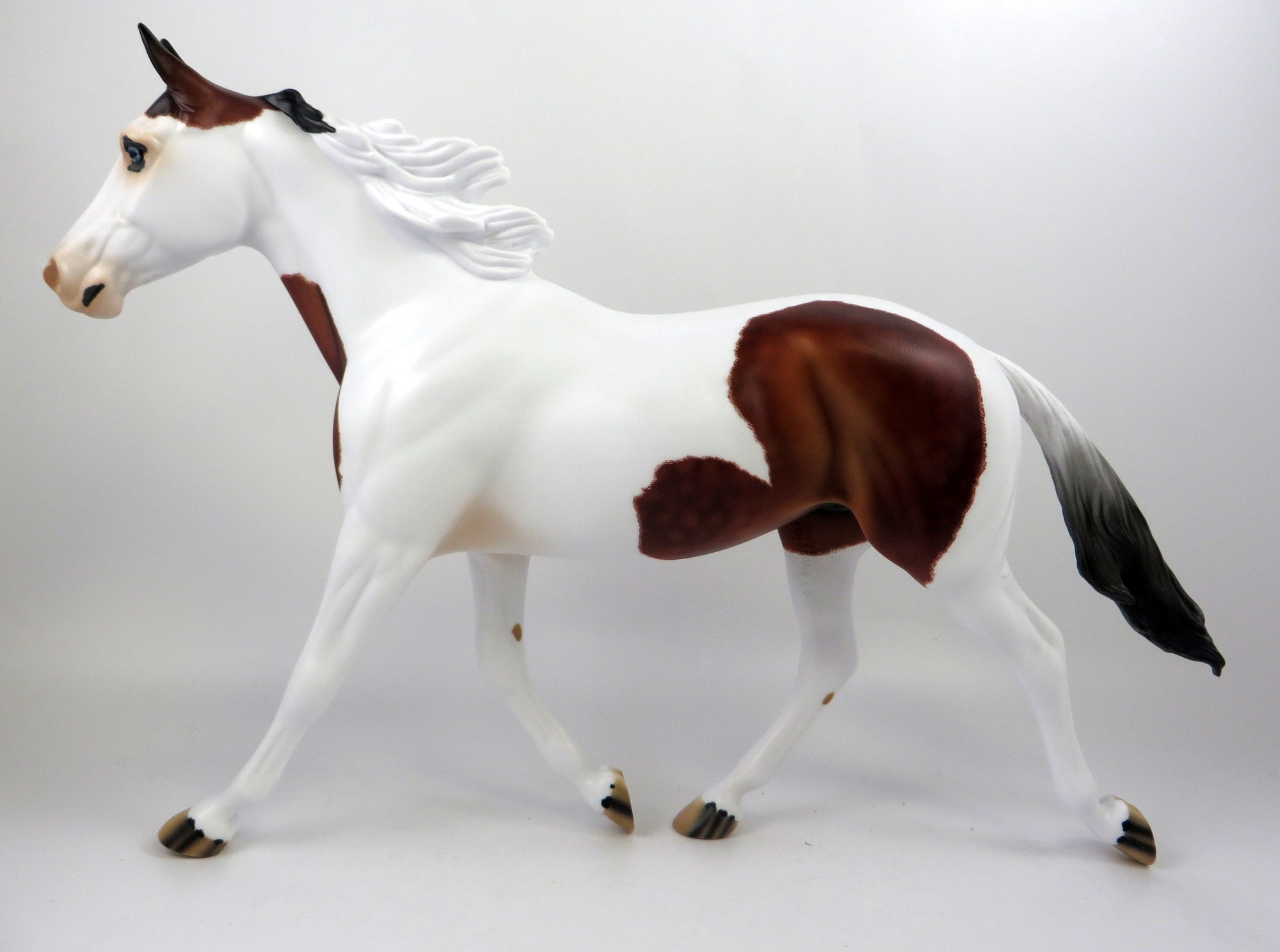 MUCBIOPOLLO-OOAK ETCHED DAPPLE BAY PALOUSE MODEL HORSE 8/26/19