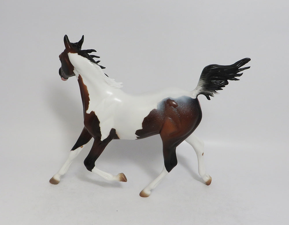 BRIO-OOAK BAY PINTO YEARLING MODEL HORSE 7/27/18