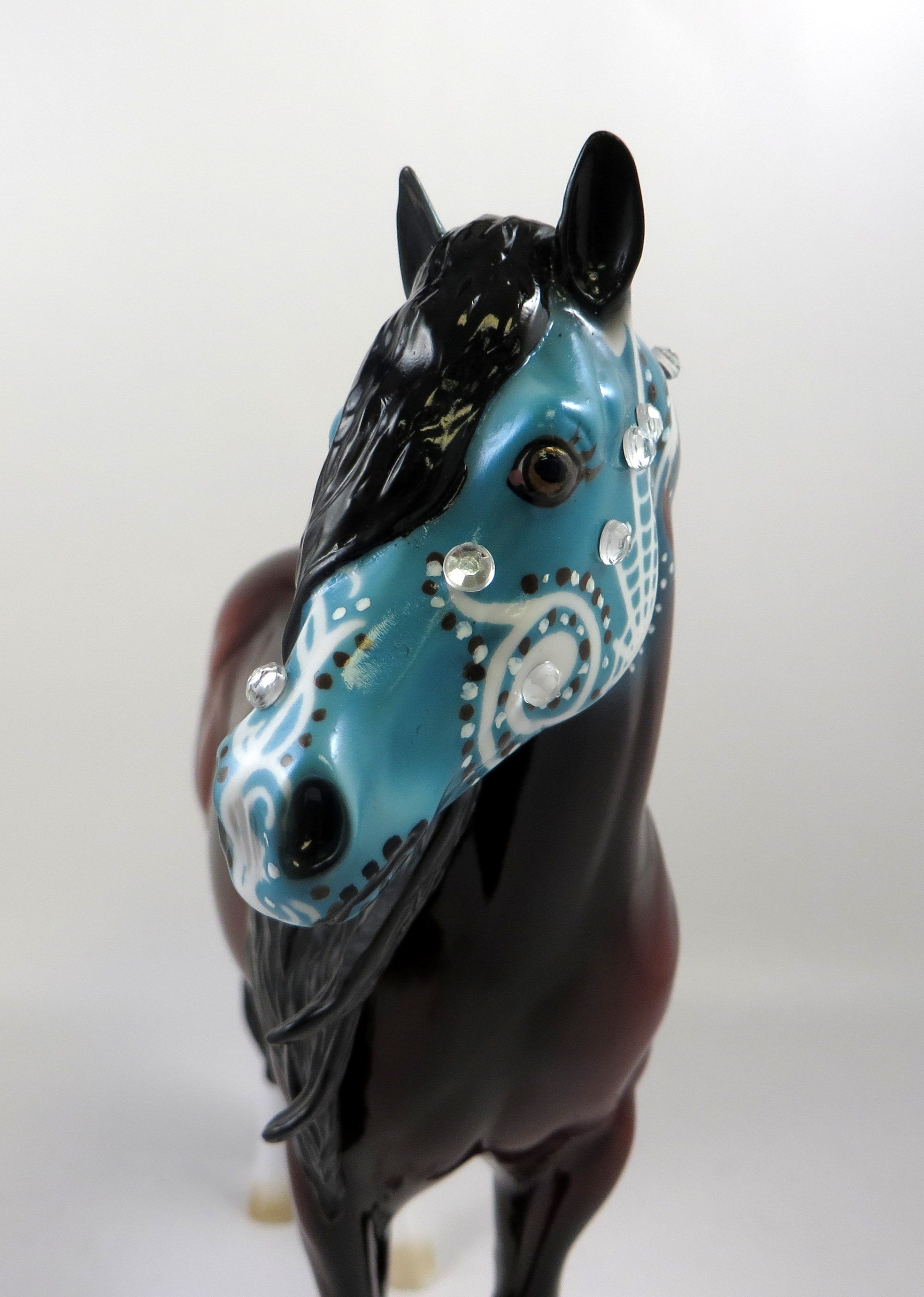 AZUCAR-OOAK-BAY DECORATOR SUGAR SKULL ISH MODEL HORSE BY DAWN QUICK 8/23/19