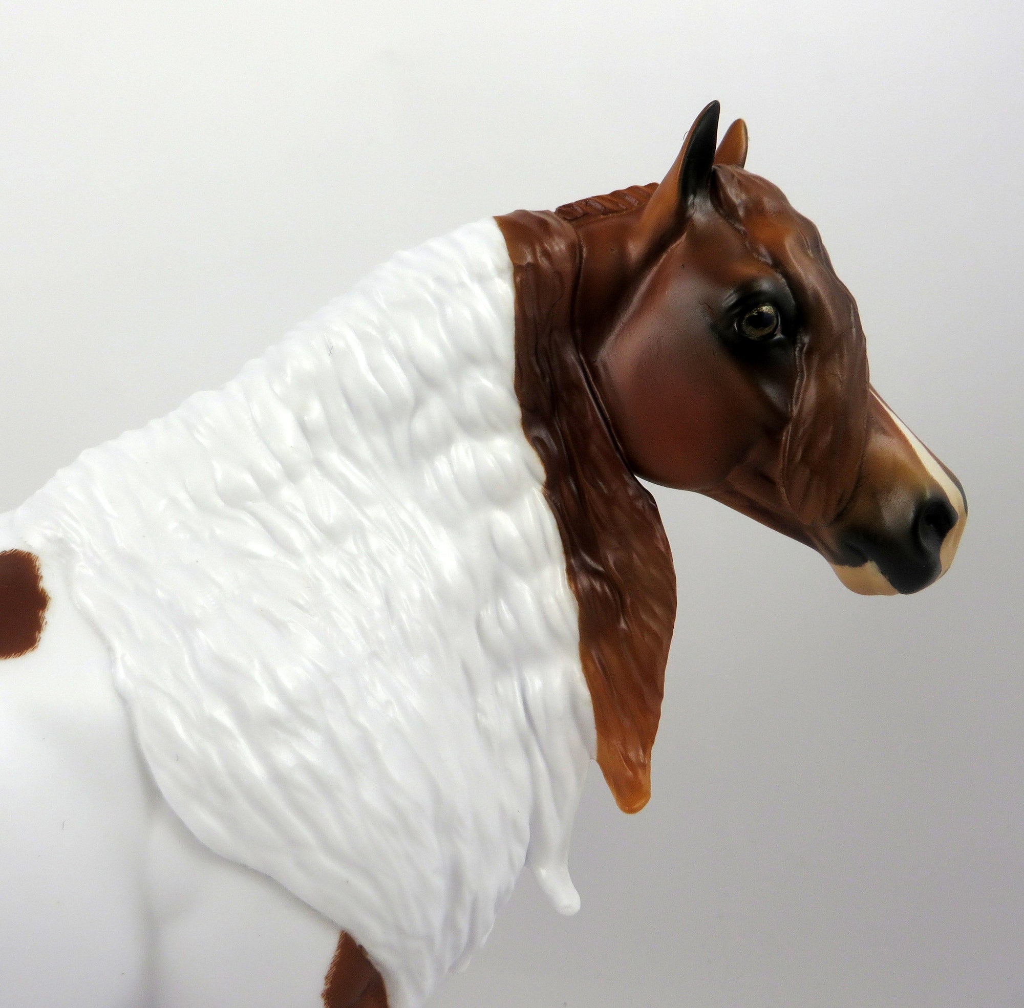 PUGGLE-OOAK ETCHED CHESTNUT PINTO ISH MODEL HORSE BY AUDREY DIXON 8/26/19