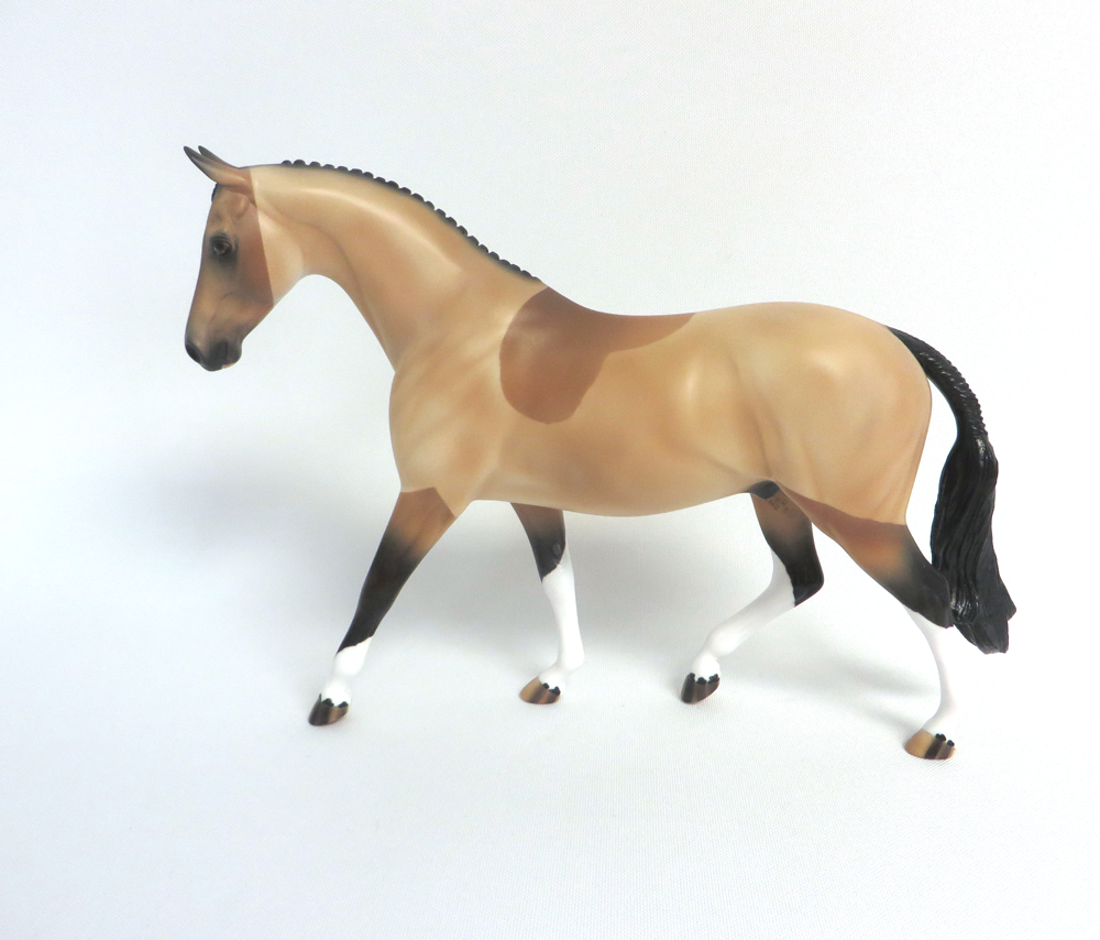 BUTTERCUP-- OOAK CLIPPED BUCKSKIN PONY BY AUDREY DIXON EA19