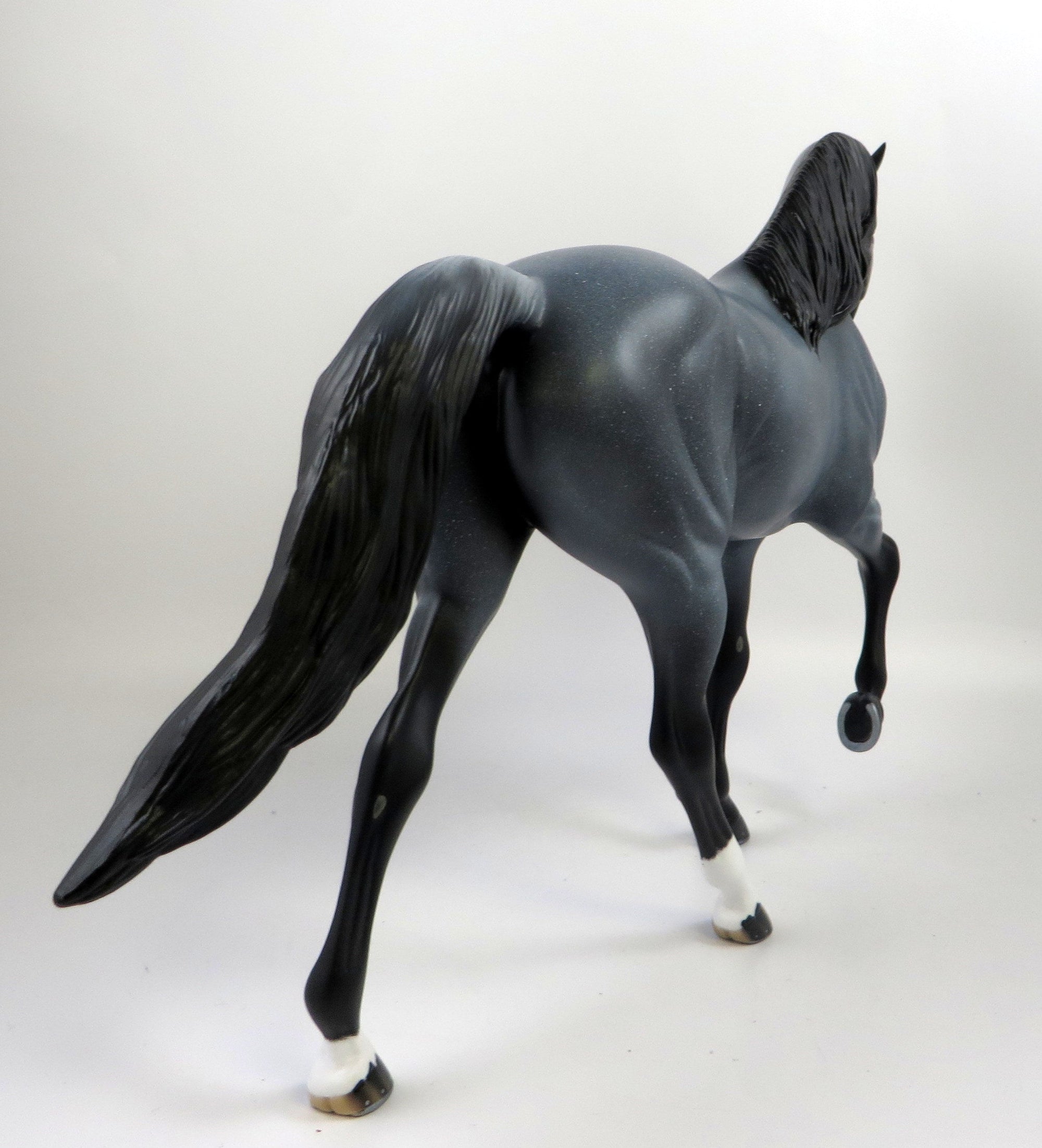 WHIPPET -OOAK BLUE ROAN TWH MODEL HORSE BY AUDREY DIXON 8/27/19
