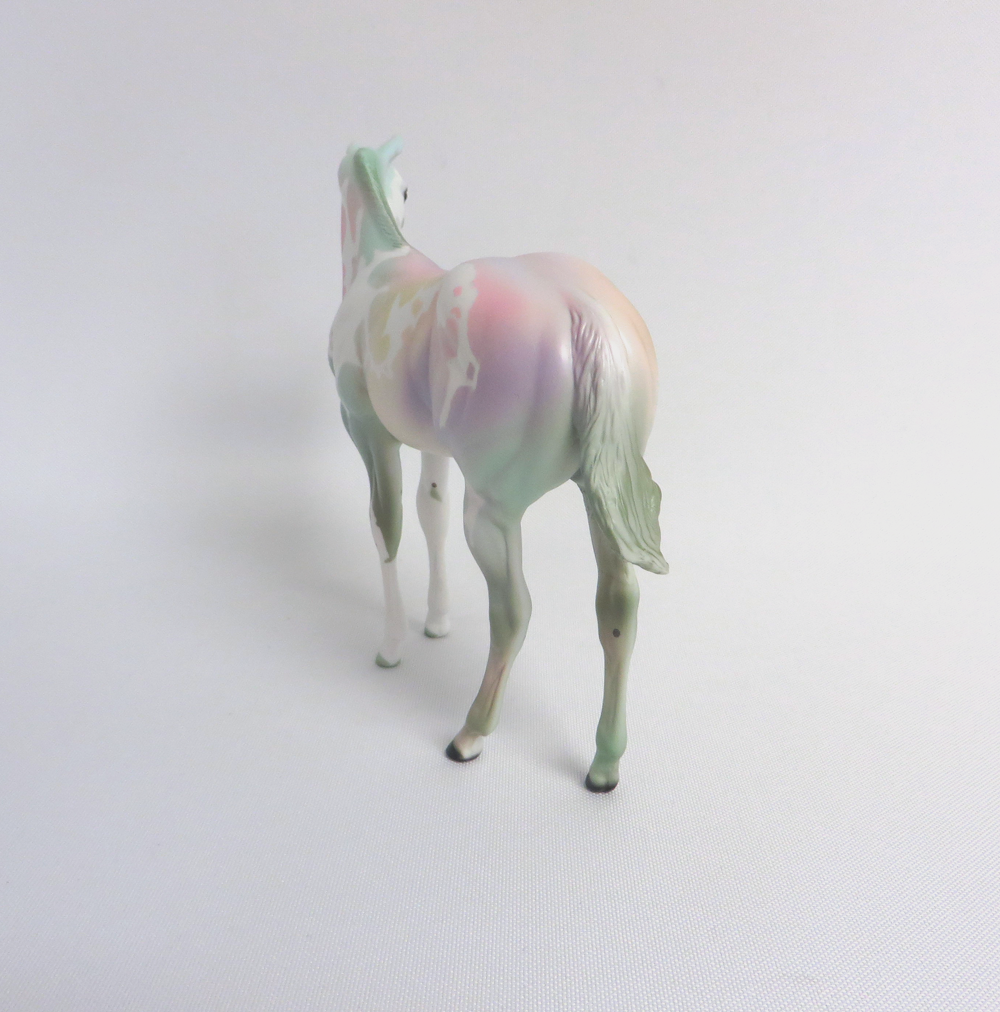 APRIL  -- OOAK SPRING DECORATOR BY DAWN QUICK 4-3-19