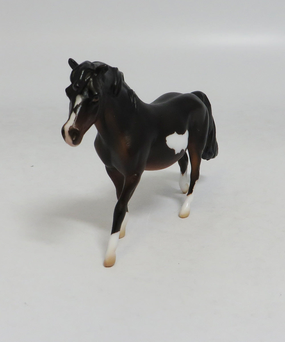 SPUDNICK-LE-6 CHESTNUT PINTO PONY CHIP MODEL HORSE 7/27/18