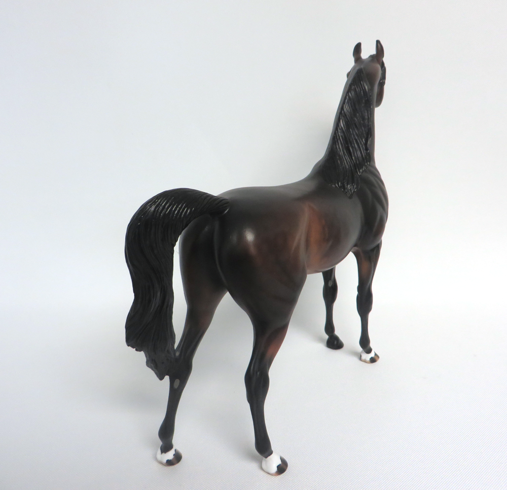 VIRTUAL REALITY-OOAK DAPPLE BAY ARABIAN MODEL HORSE EA19