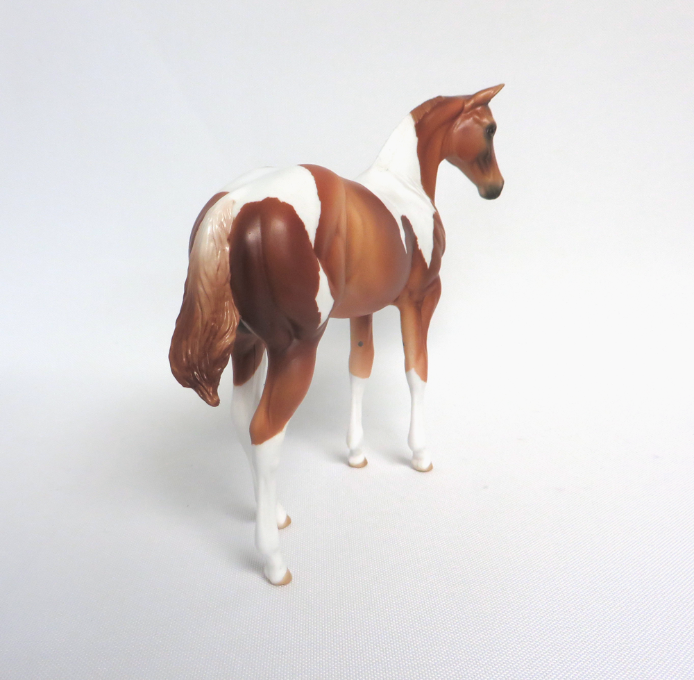 HELLO DOLLY-OOAK ETCHED CHESTNUT PINTO WEANLING MODEL HORSE EA 19