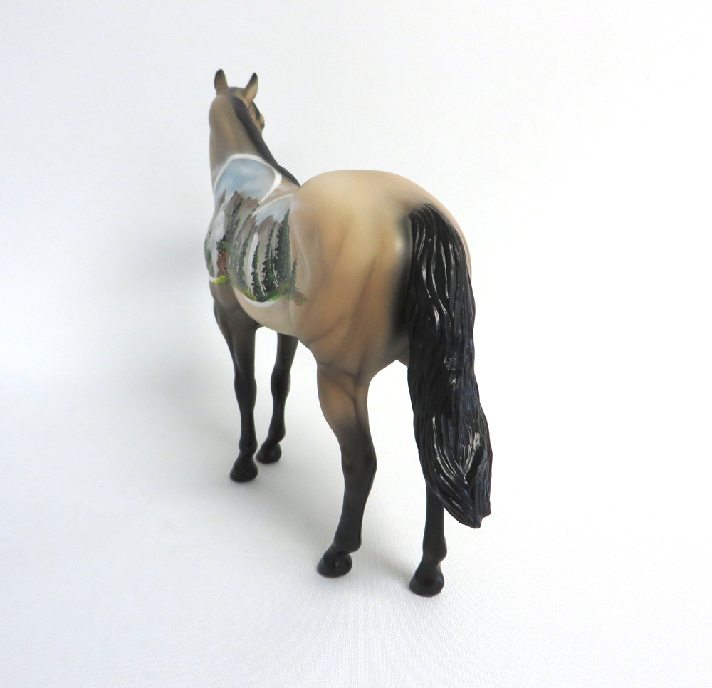 COPPER FALLS-OOAK DECORATOR ISH MODEL HORSE MW 19
