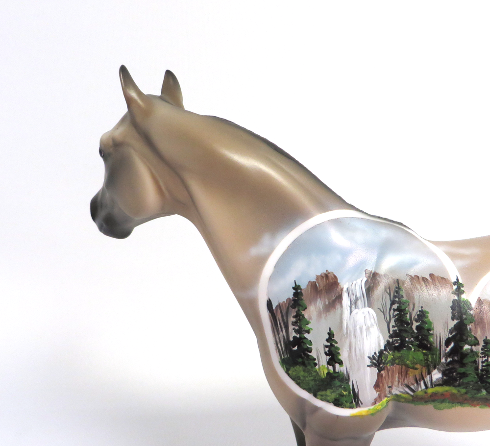 COPPER FALLS-OOAK DECORATOR ISH MODEL HORSE MW 19