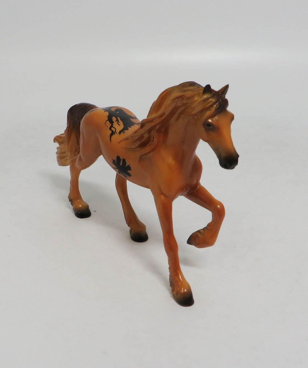 LEAF-FALL DECORATOR FRESIAN CHIP 8/17/18