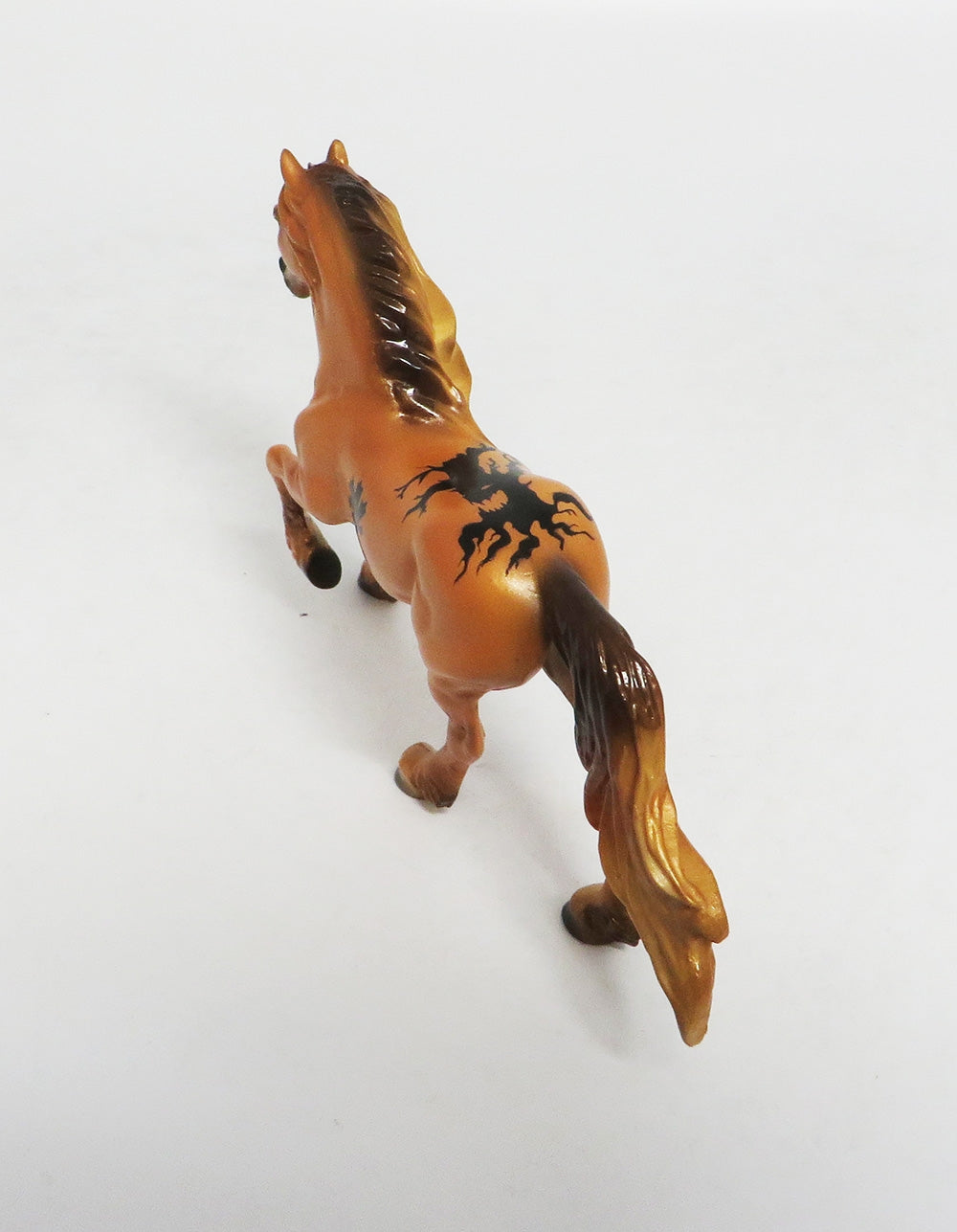 LEAF-FALL DECORATOR FRESIAN CHIP 8/17/18