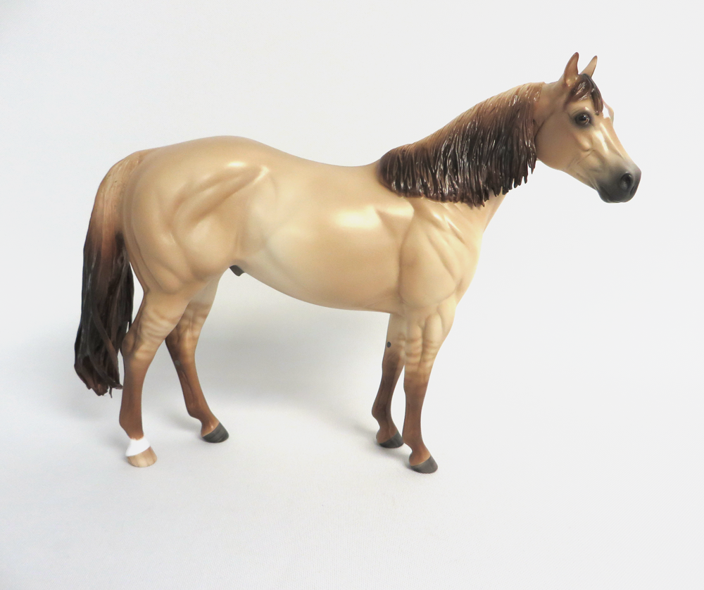 GOTCHA-OOAK YELLOW DUN ISH MODEL HORSE BY SHERYL LEISURE MW 19