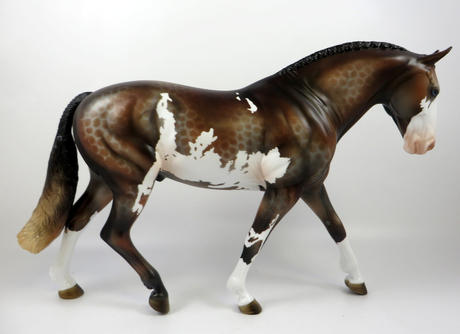 ESPIONAGE -- OOAK -- LACED BAY IRISH DRAFT MODEL HORSE BY MISSY FOX 8/28/19