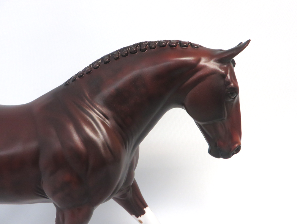 O&#39;DOOLE-LE6 DAPPLE BAY IRISH DRAFT MODEL HORSE MW 19