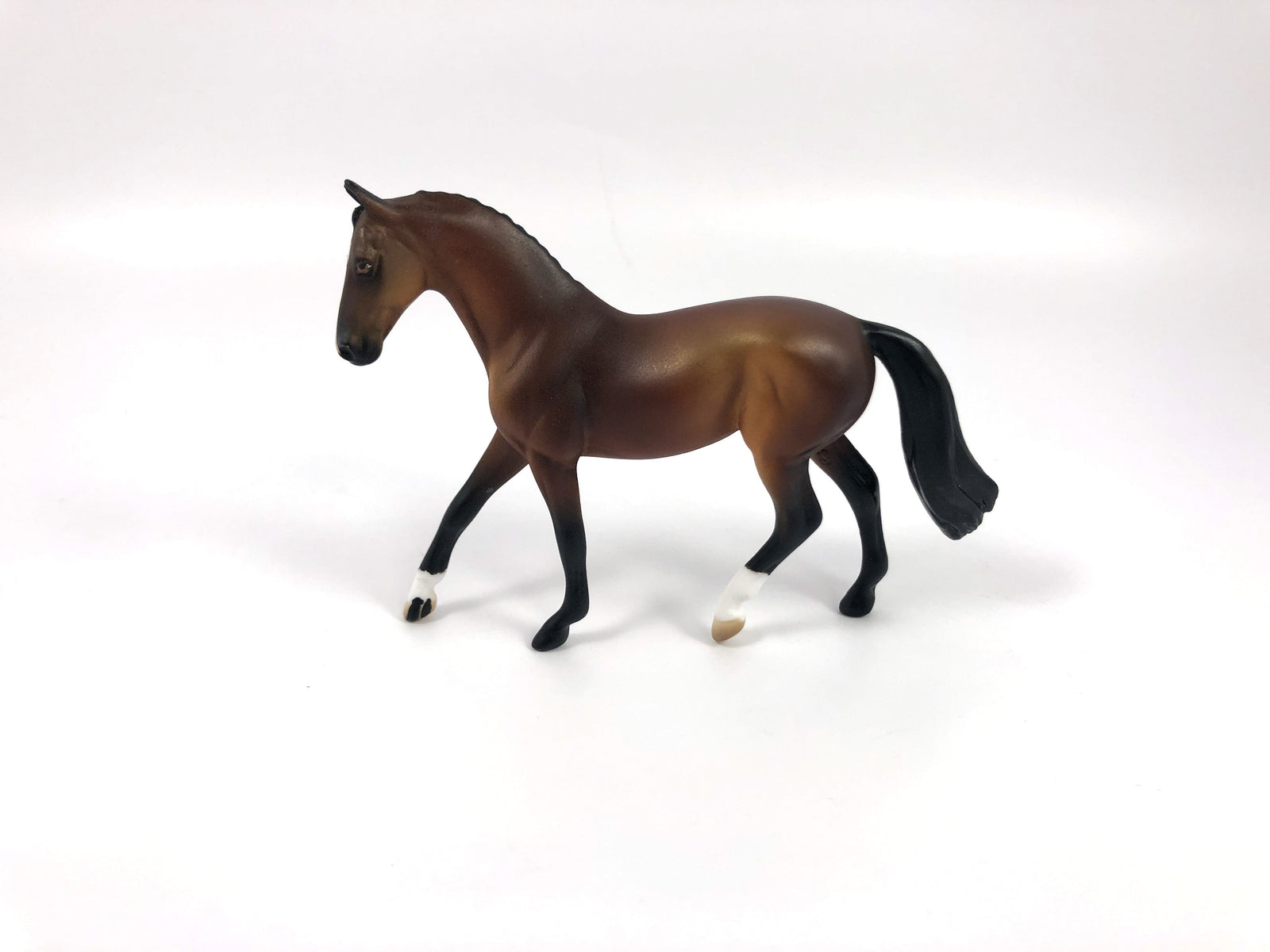 QIVIUT-- OOAK BAY WARMBLOOD CHIP BY AUDREY DIXON SHCF 19