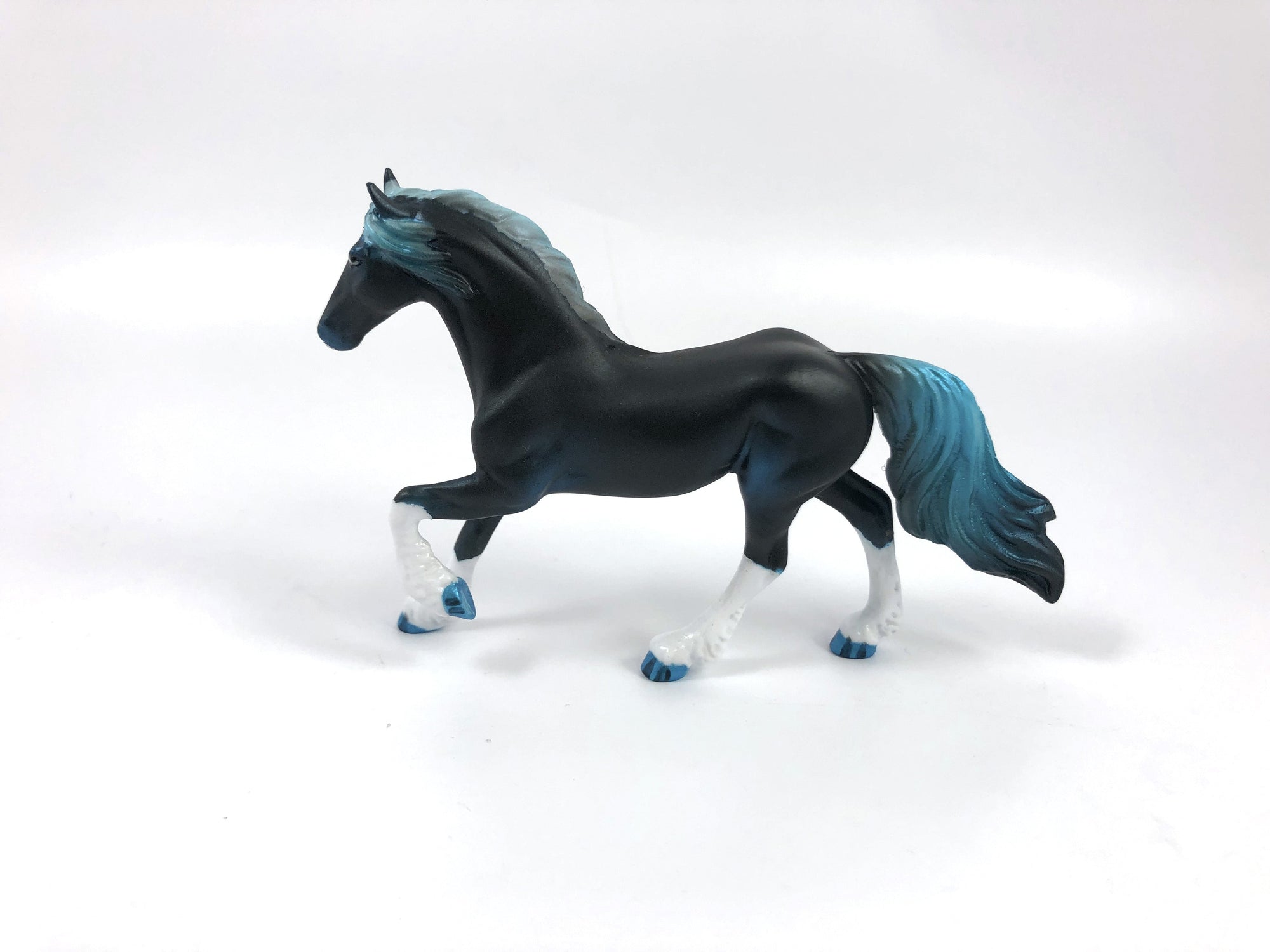 CAMPBELL -- OOAK -- BLUE BLACK DECORATOR FRIESIAN CHIP SHCF 19