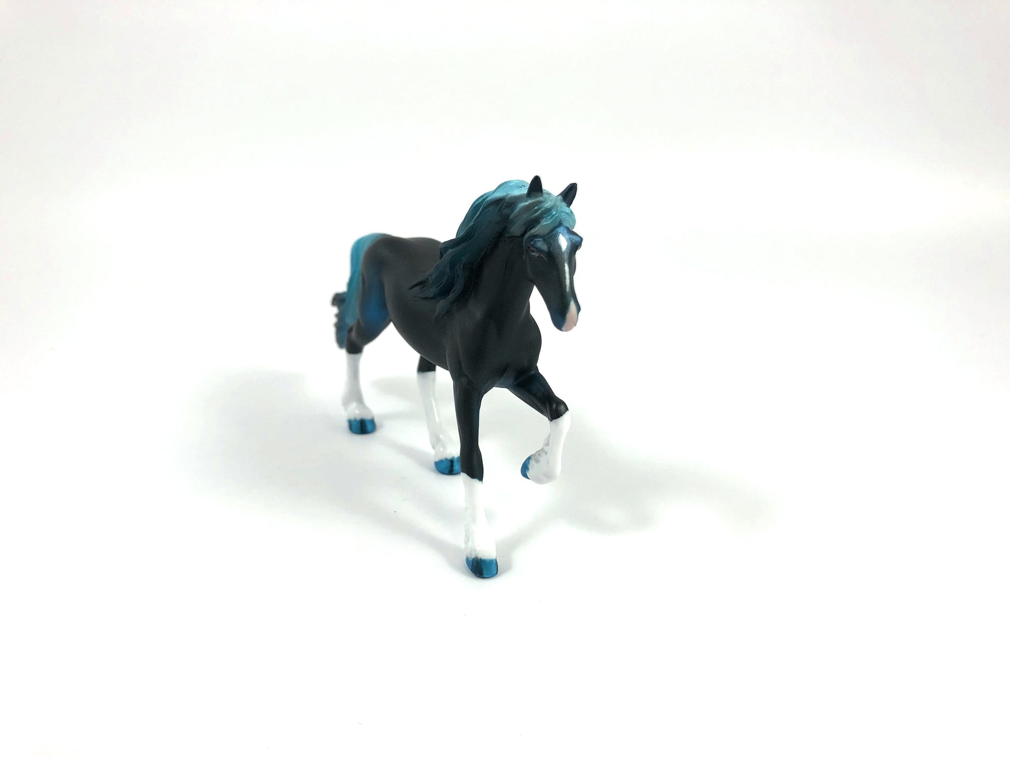 CAMPBELL -- OOAK -- BLUE BLACK DECORATOR FRIESIAN CHIP SHCF 19