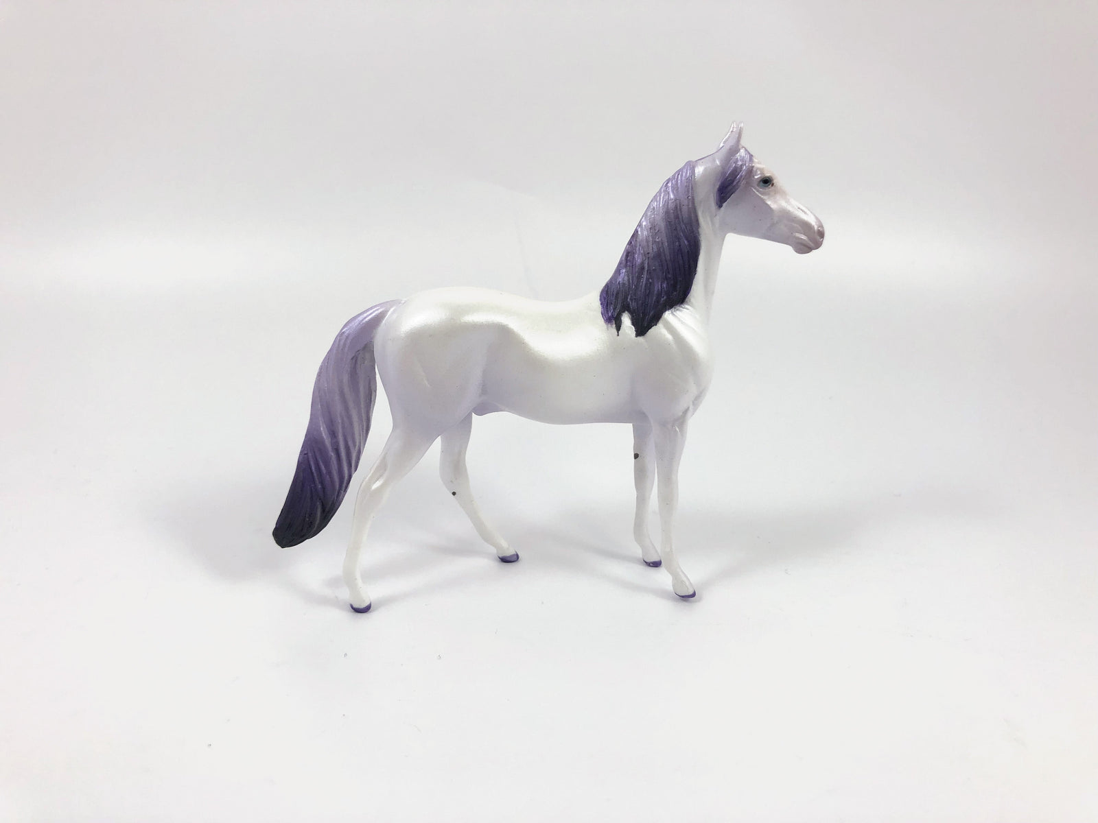 CAMBRIC -- OOAK PURPLE PEARL MORGAN  CHIP BY AUDREY DIXON SHCF 19