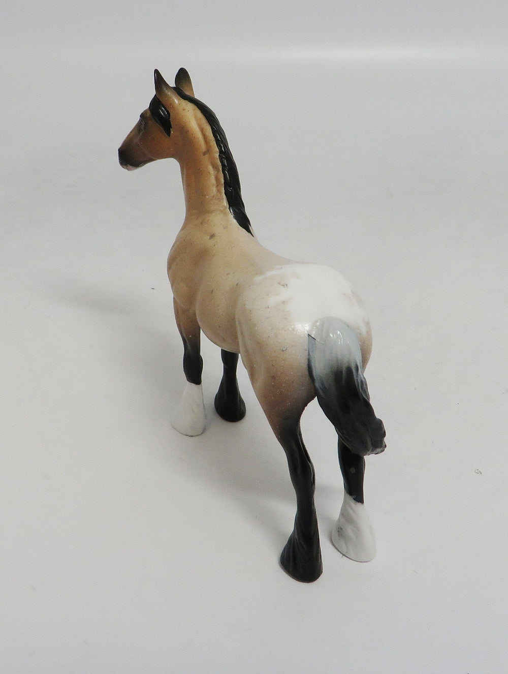 MADOCK-OOAK CHESTNUT ROAN STANDING DRAFT CHIP LHS 2018