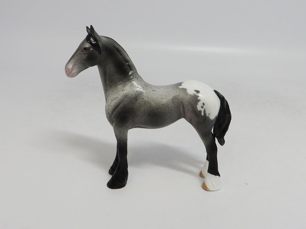 MYSTIQUE-LE-5 APPALOOSA CHIP DRAFTER WITH CUSTOM TAIL LHS 2018