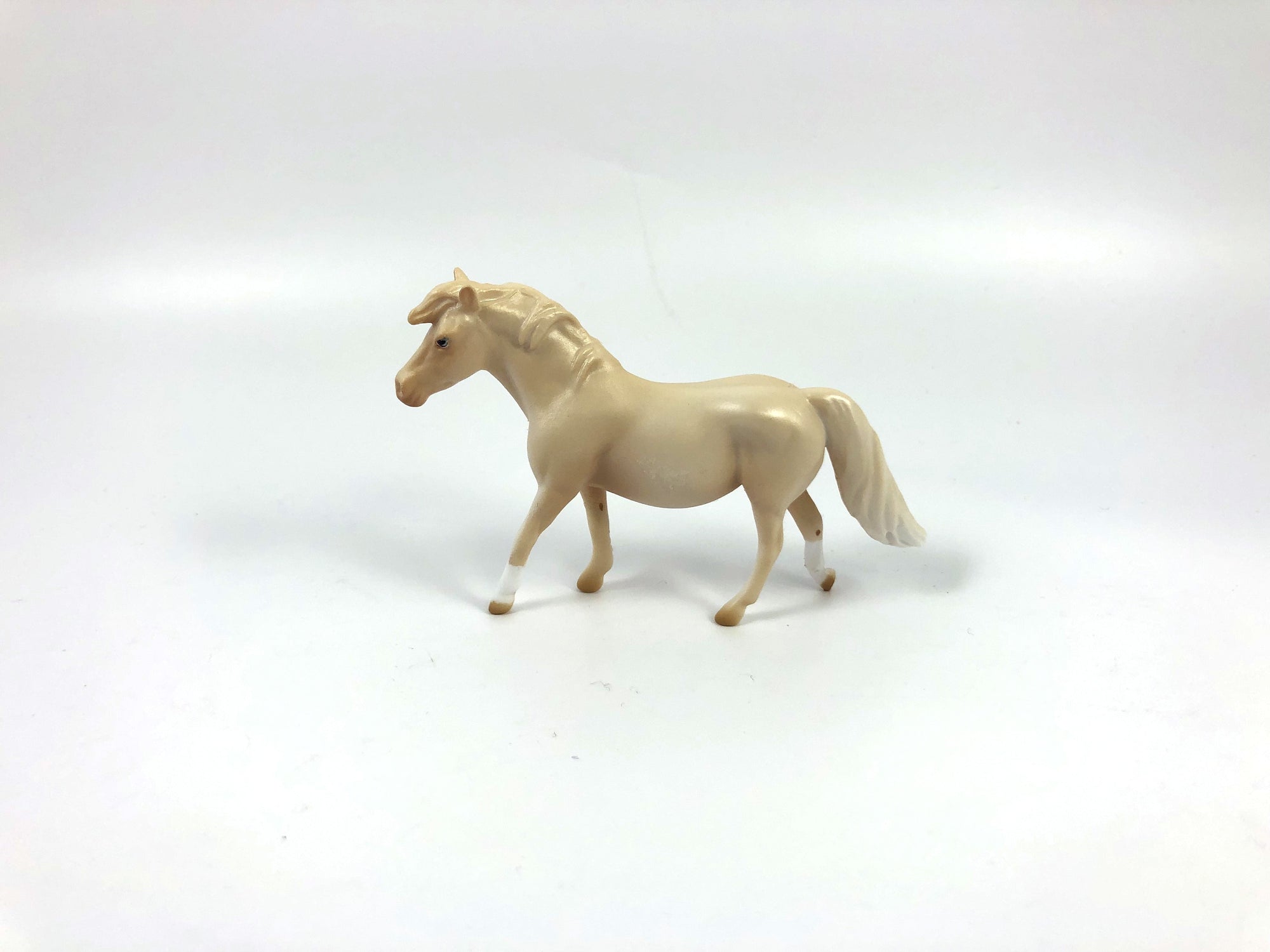 MODERN LINDSAY-OOAK PERLINO PONY CHIP BY AUDREY DIXON SHCF 19