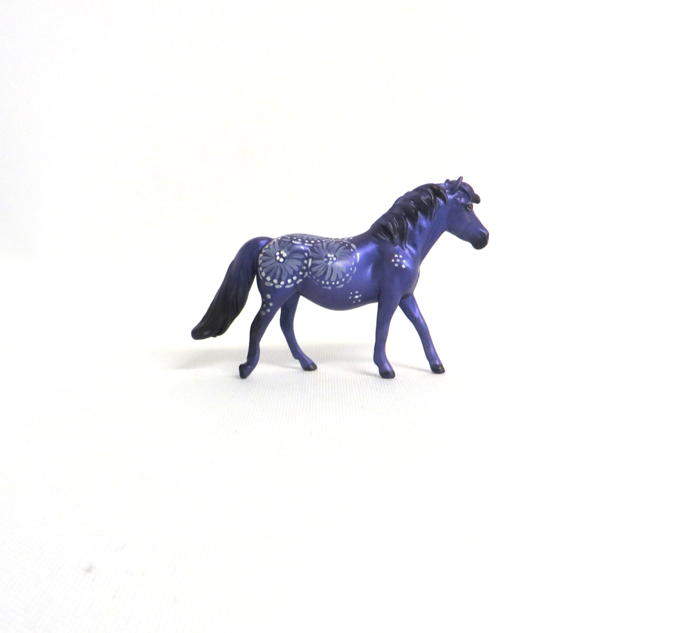 NOVA -- OOAK DUTCH STYLE SRPING  DECORATORS BY DAWN QUICK 4-11-19