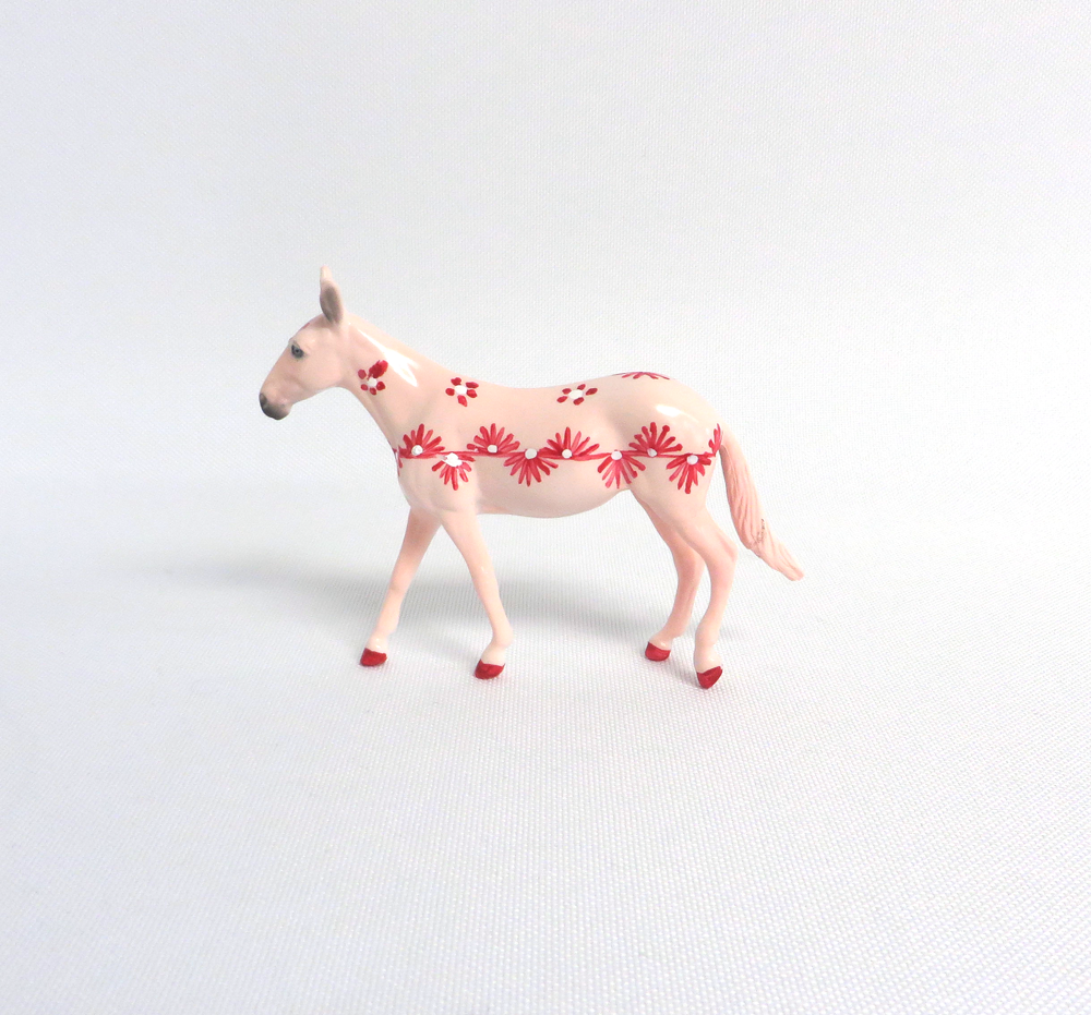 AMBER -- OOAK DUTCH STYLE SRPING  DECORATORS BY DAWN QUICK 4-11-19